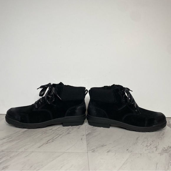 UGG Hapsburg Black Lace Up Ankle Boot 9 - Picture 7 of 15